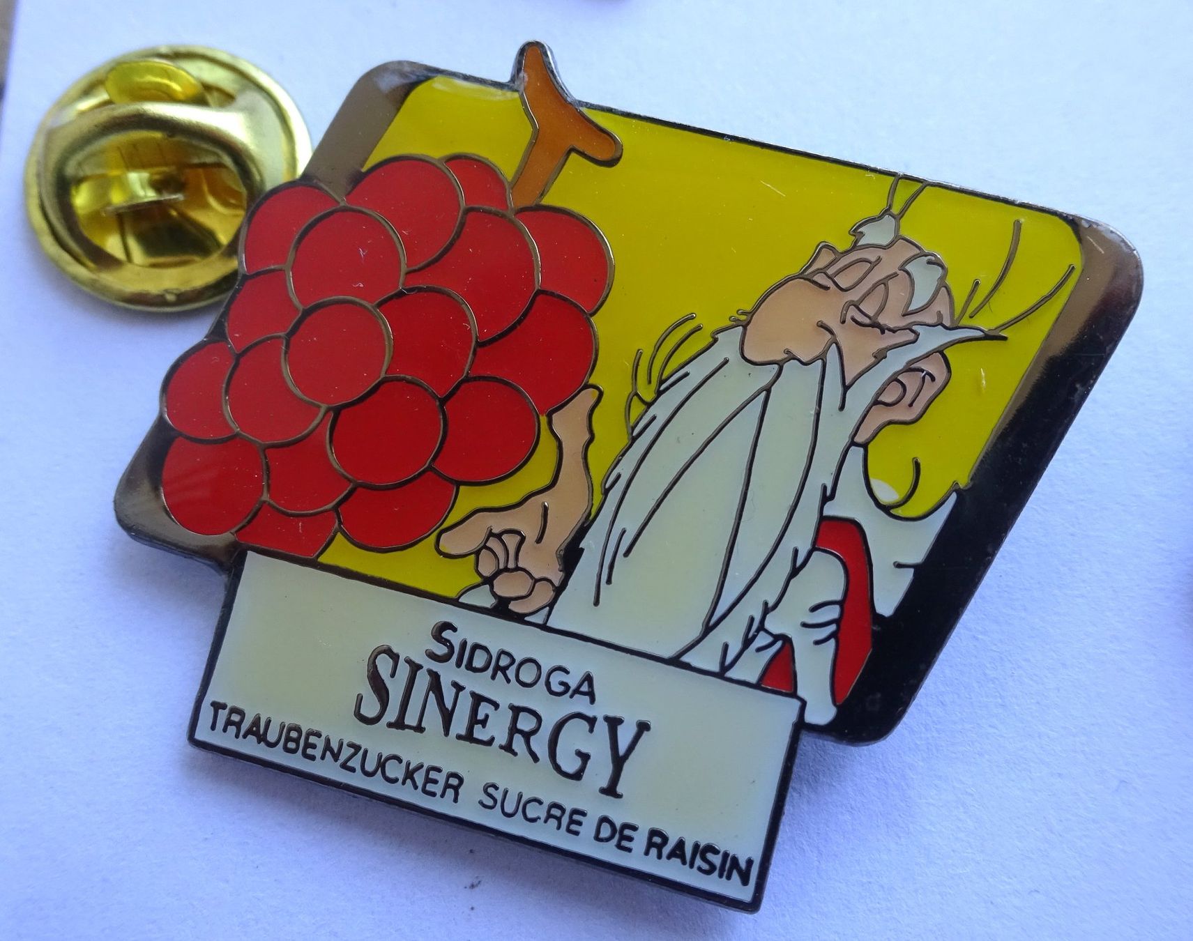 Plaketten & Abzeichen: Pin SIDROGA  SINERGY  MIRACULIX – Gebraucht aus Utzenstorf von BUtter81