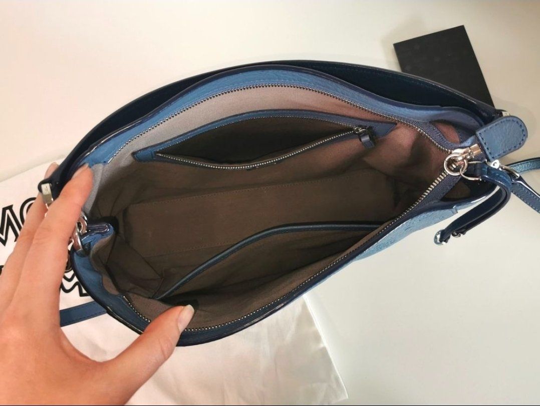 Mcm Borse da donna: MCM Klara Shoulder Handtasche Monogram Leder Blau – Usato da Schlieren venduto da ela_x7qh 2