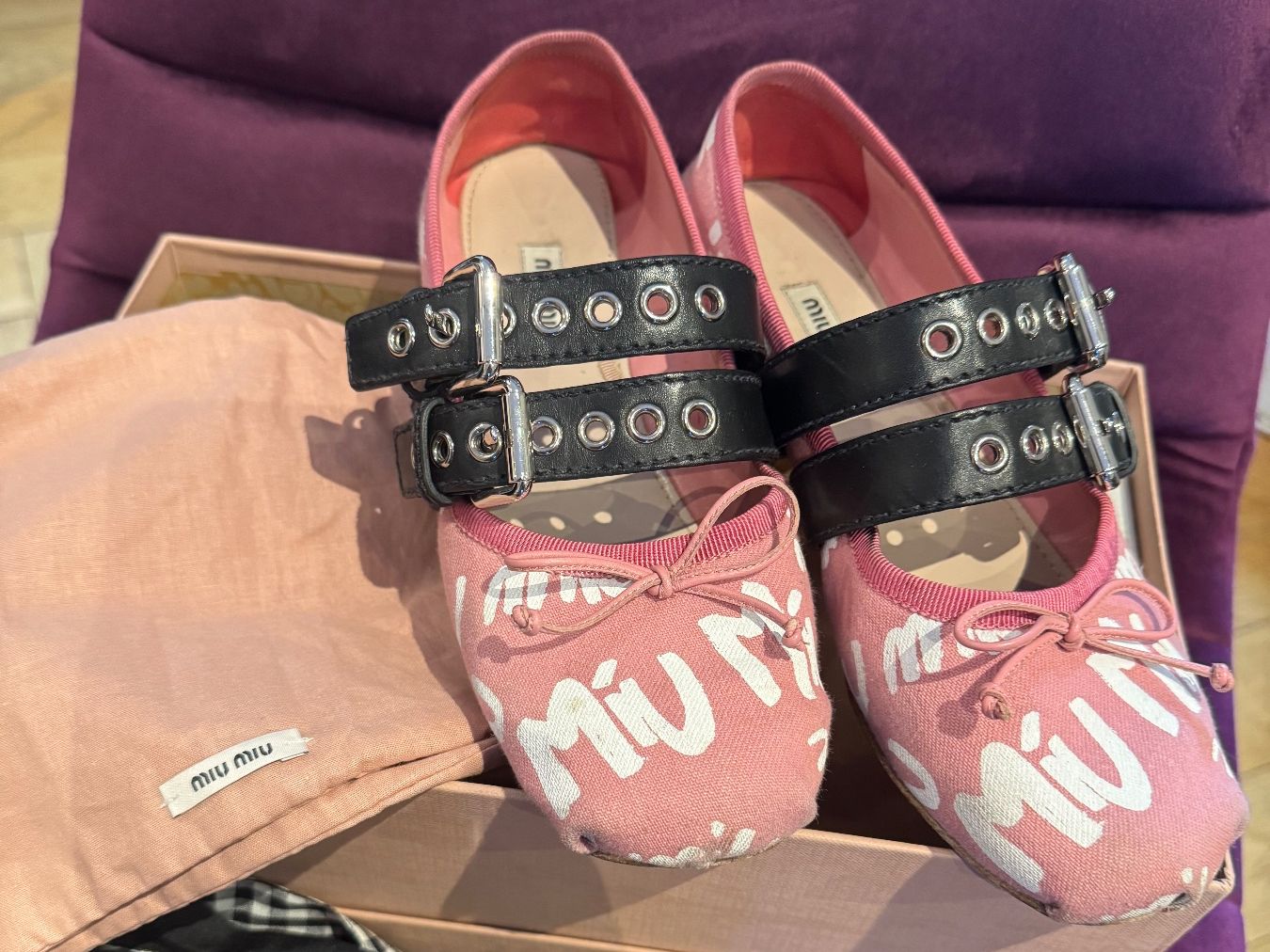 Miu Miu Damenschuhe: Miu mit ballerina – Gebraucht aus Zürich von MagicStuff007