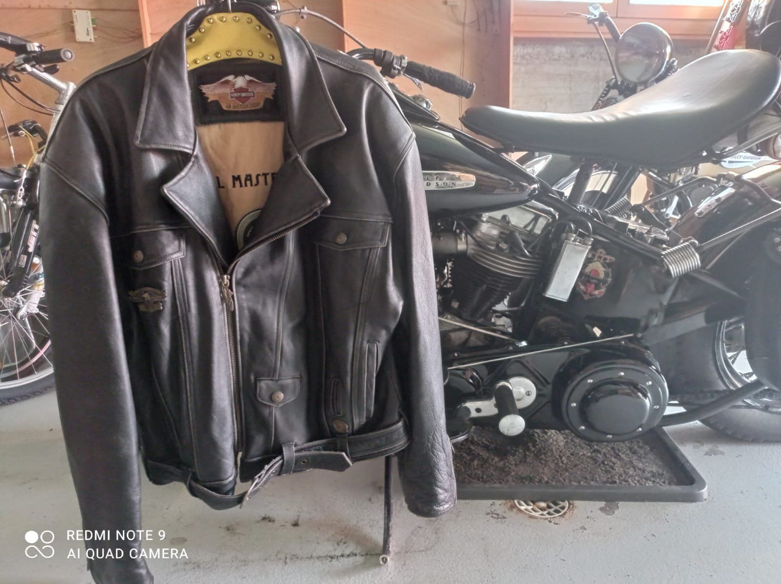 Harley-Davidson Vestes: Echte Lederjacke der Marke Harley Davidson – D'occasion à Herisau par dan_r5lk 8