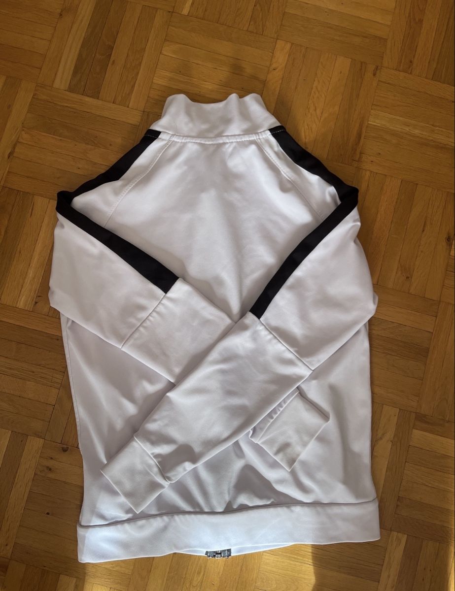 Nike Giacche: Nike Siper – Nuovo (secondo la descrizione) da Wetzikon ZH venduto da eli_kg9j 3