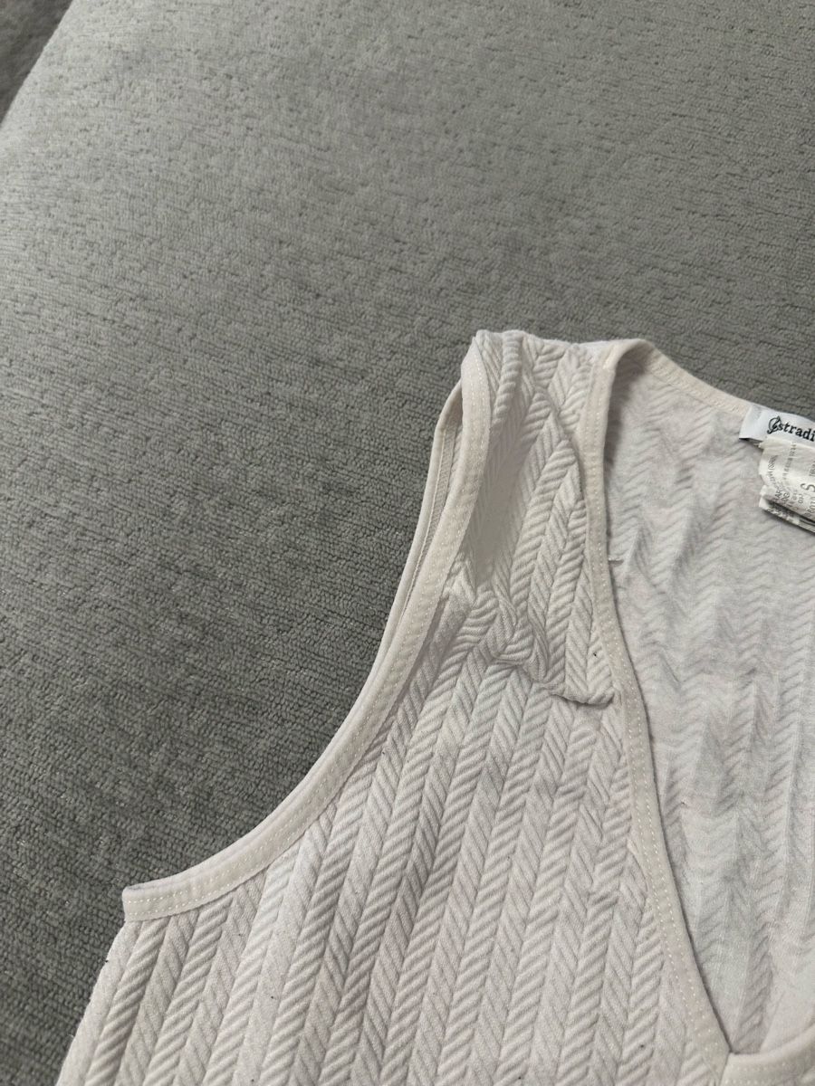 Stradivarius Top: Weisses Sommertop Stradivarius Gr. S – Usato da Zürich venduto da kri_hy6t 1
