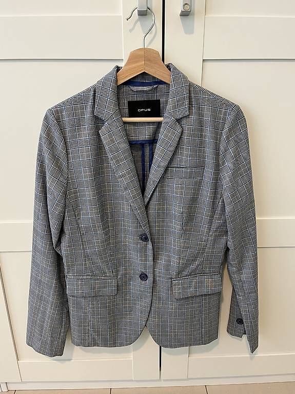 Giacche: Opus Blazer Janinka Square grau-blau Gr 38 – Usato da Oftringen venduto da sdo_5gdp