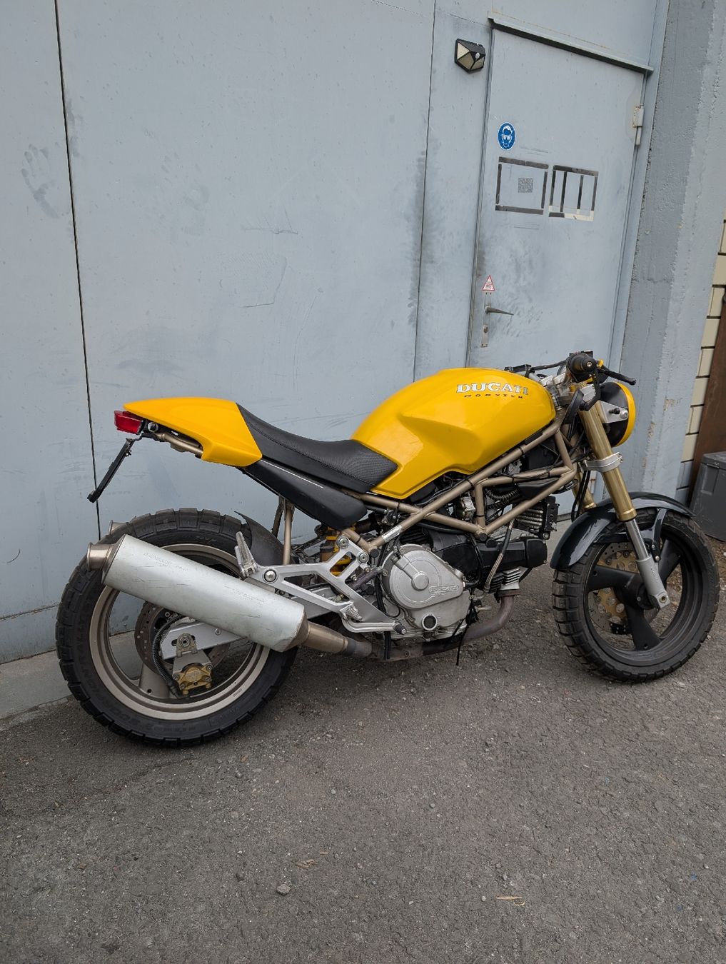 Ducati Strasse: Ducati Monster 600 – Gebraucht aus Seedorf UR von Ciabatta-Racing 3