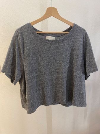 Forever 21+ T-Shirt cropped grau Gr. 3XL / Gr. 50 - 52