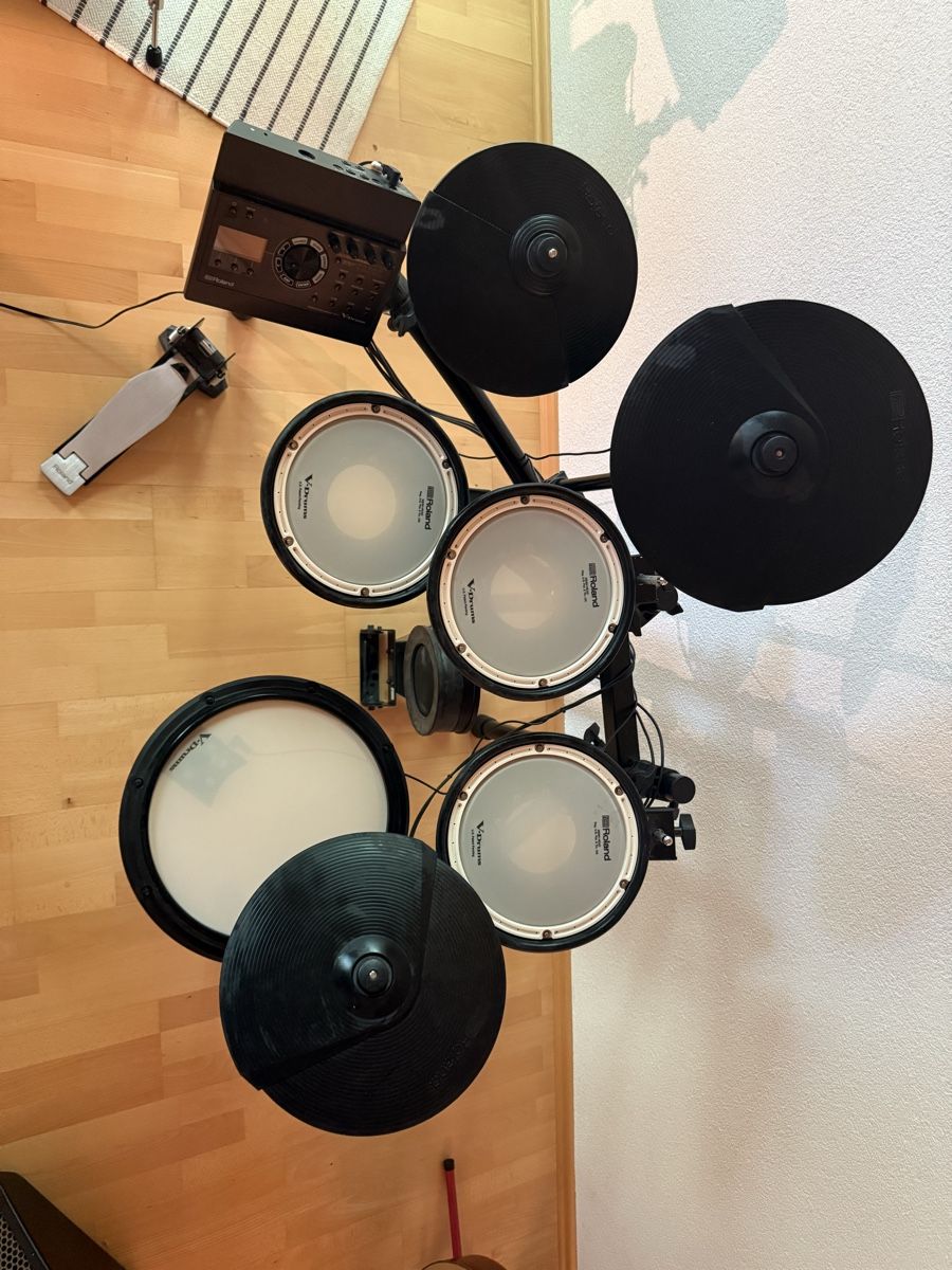 Roland Musikinstrumente: Roland V-Drums E-Drum Set TD-17 gebraucht – Gebraucht aus Moosseedorf von DominikMika 1