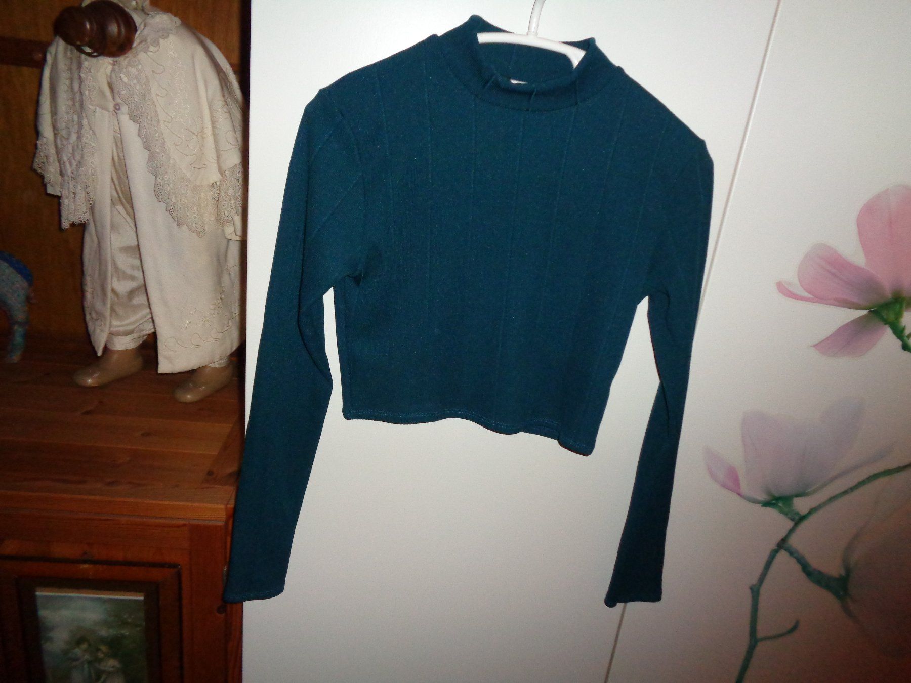 Maglioni & Felpe: *** Modischer Kurz-Pulli *** / von Missguided – Usato da Othmarsingen venduto da Leuchtturmlady