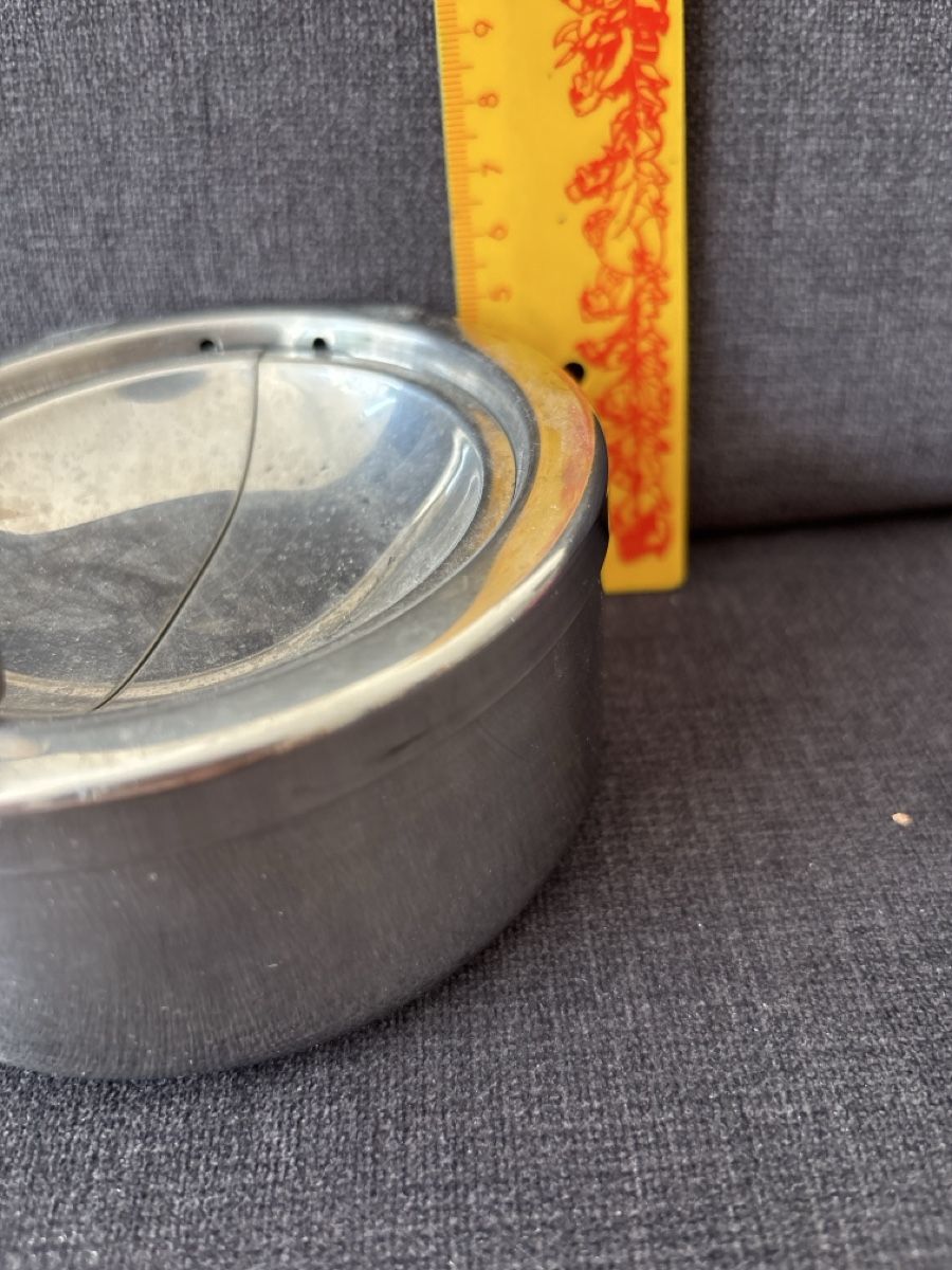 Aschenbecher: Aschenbecher Metall rund mit Deckel gebraucht – Gebraucht aus Bonstetten von kleinck1 3