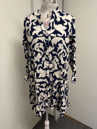 Neues Oversized Kleid von Pigalle, S, Trend