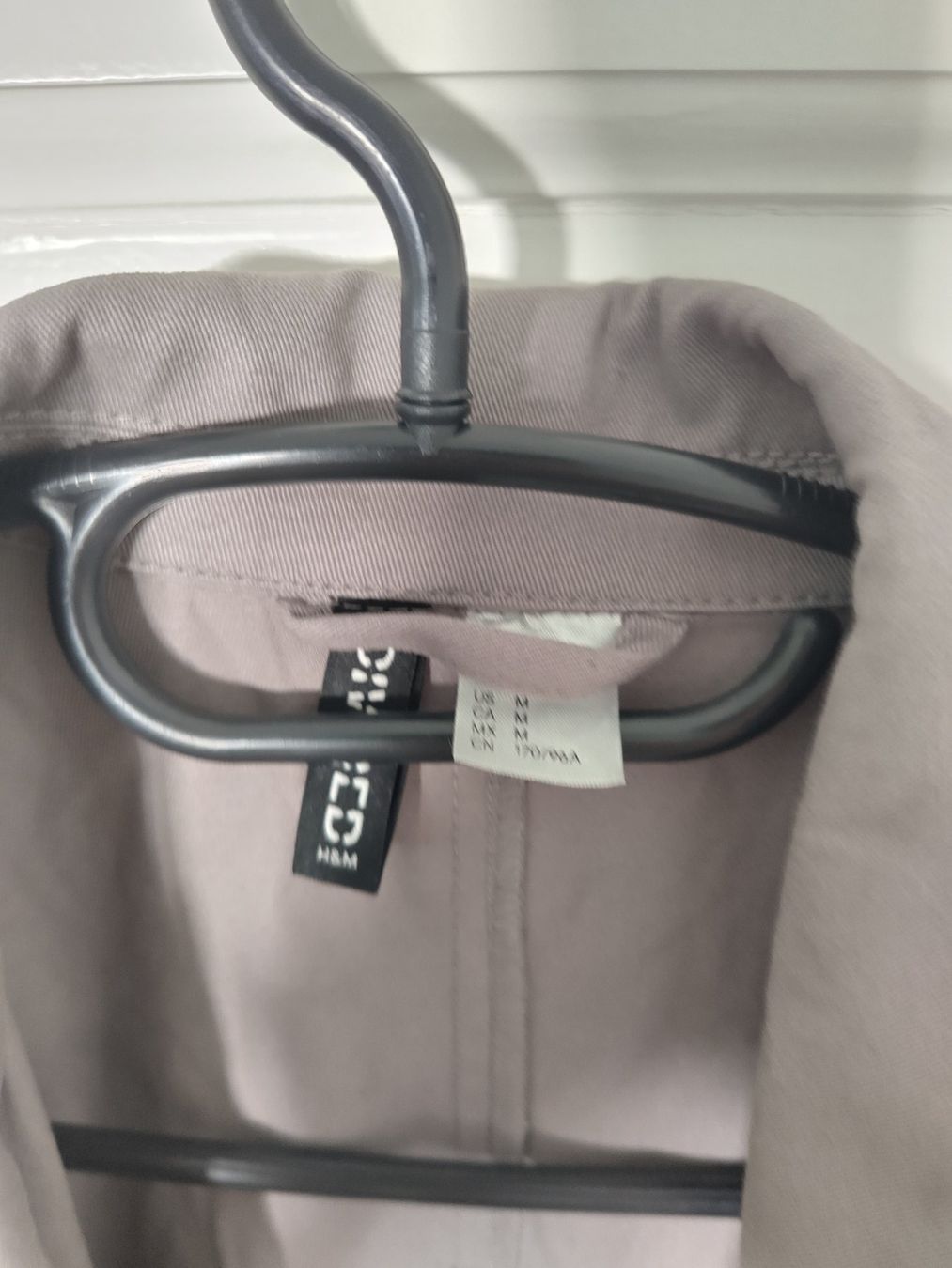 H&M Manteaux: Trenchcoat – D'occasion à Bern par Linii 3