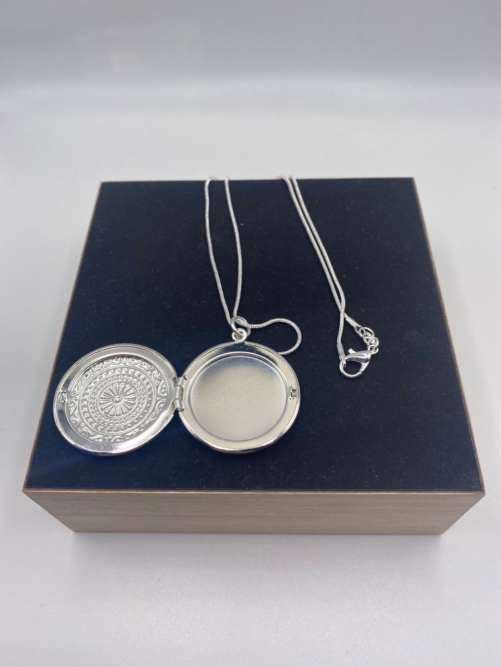Catenine: Collier avec pendentif 26cm – Nuovo (secondo la descrizione) da Chamoson venduto da Pince26 4