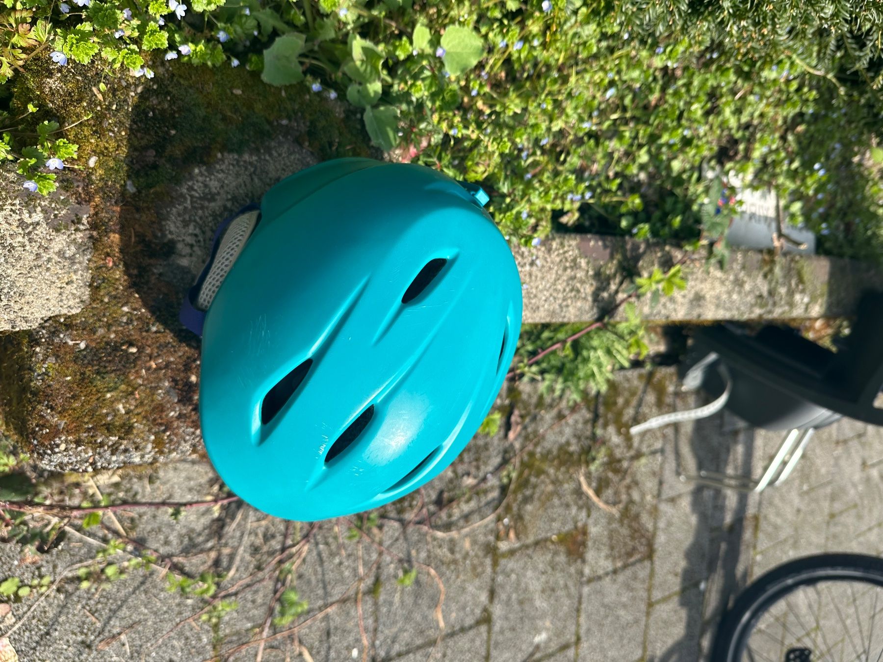 Giro Caschi: Kinder Skihelm giro 48.5-52cm – Usato da Küsnacht ZH venduto da MoritzFriess 2