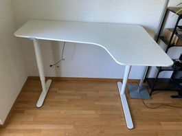 Stehpult elektrisch L-Form Weiss, 160 breit, 65 - 110cm tief