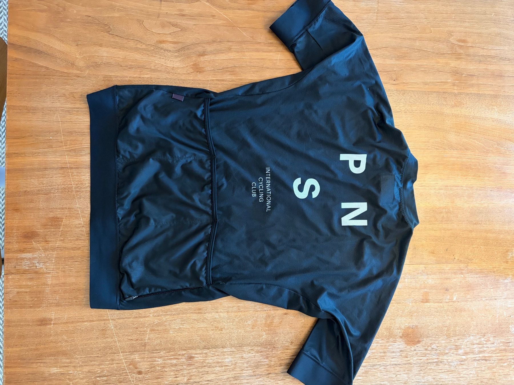 Pas Normal Studios Canottiere & Pantaloni: Pas Normal Studios Mechanism Jersey schwarz gebraucht – Usato da Zürich venduto da leojab 1