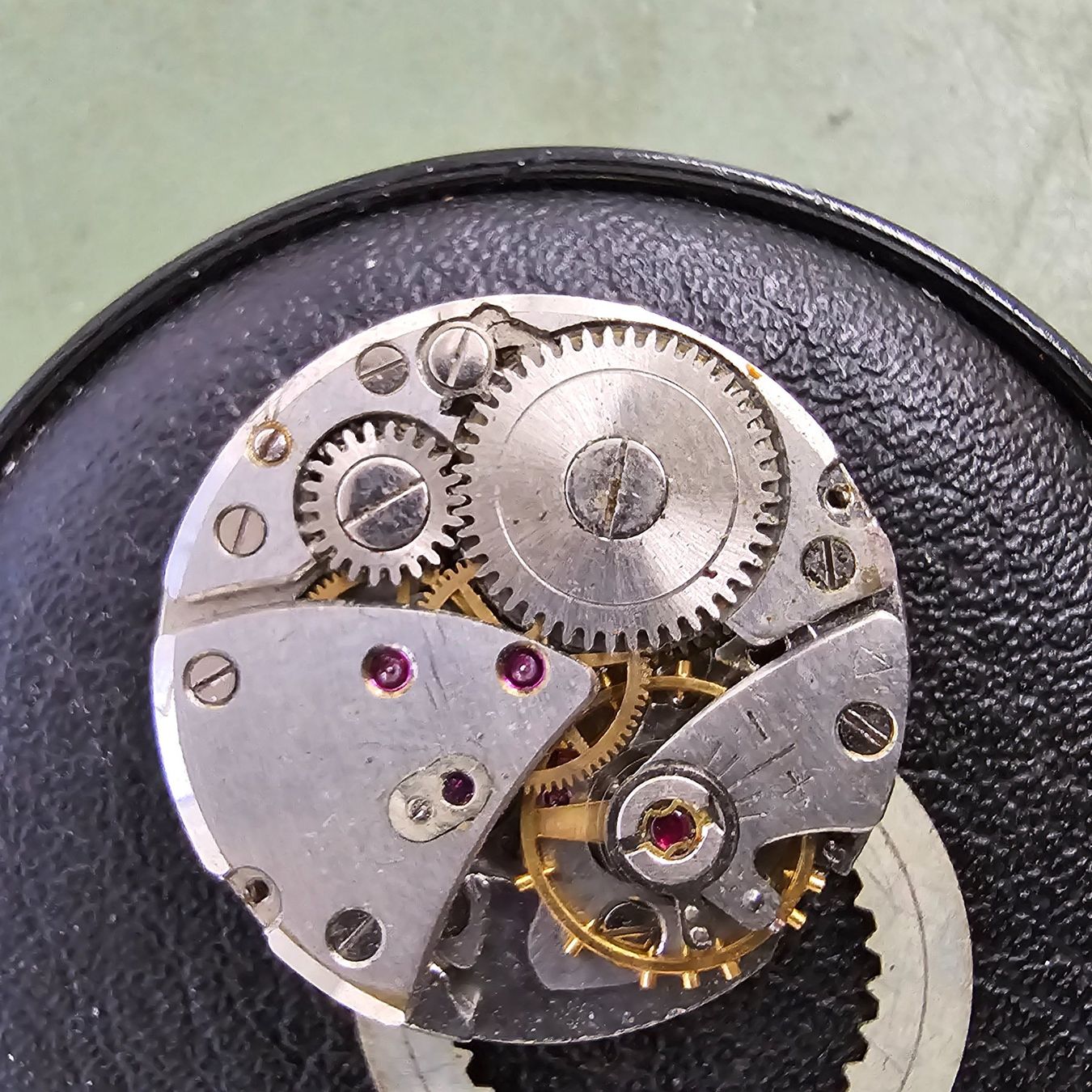 Orologi: Mouvement 67-2 N – Difettoso da Tramelan venduto da Nirdan 2