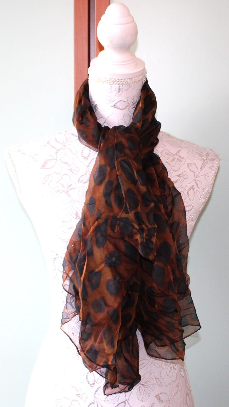 Foulard & Sciarpe: Foulard – Usato da Schaan venduto da antikes_und_kurioses