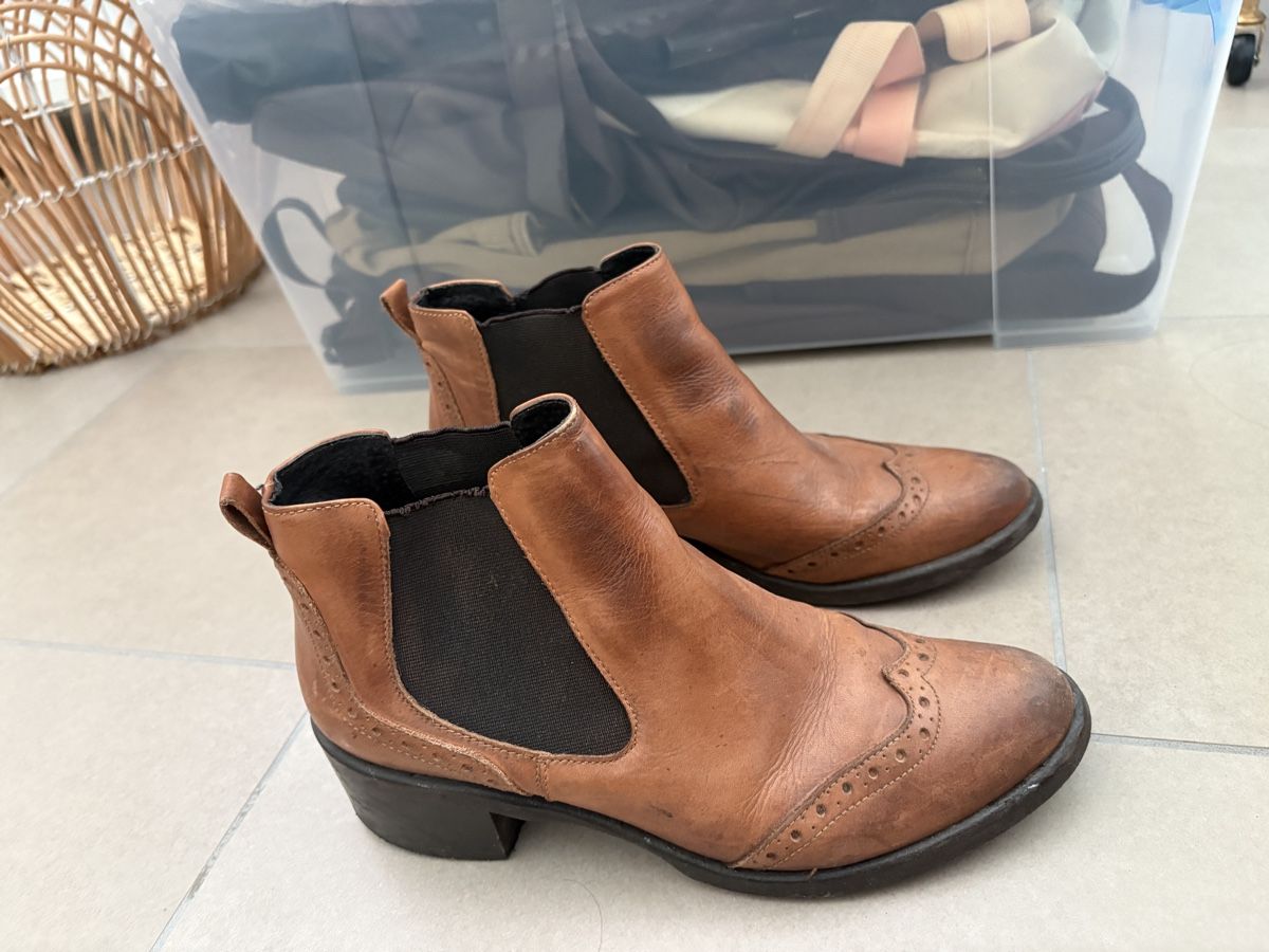Chaussures femmes: Boots brown leather size 37 – D'occasion à Zürich par BKana 1