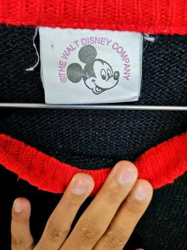 Pullover & Sweatshirts: Disney Micky Maus Detektiv Pullover - Größe M – Gebraucht aus Zug von vinokilo 4