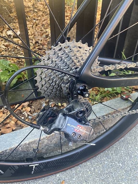 Canyon Biciclette: Canyon CF SLX 9 – Usato da St. Gallen venduto da rgr_8vn7 4