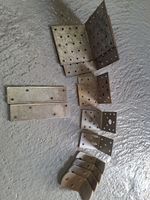 Diverse Metallwinkel