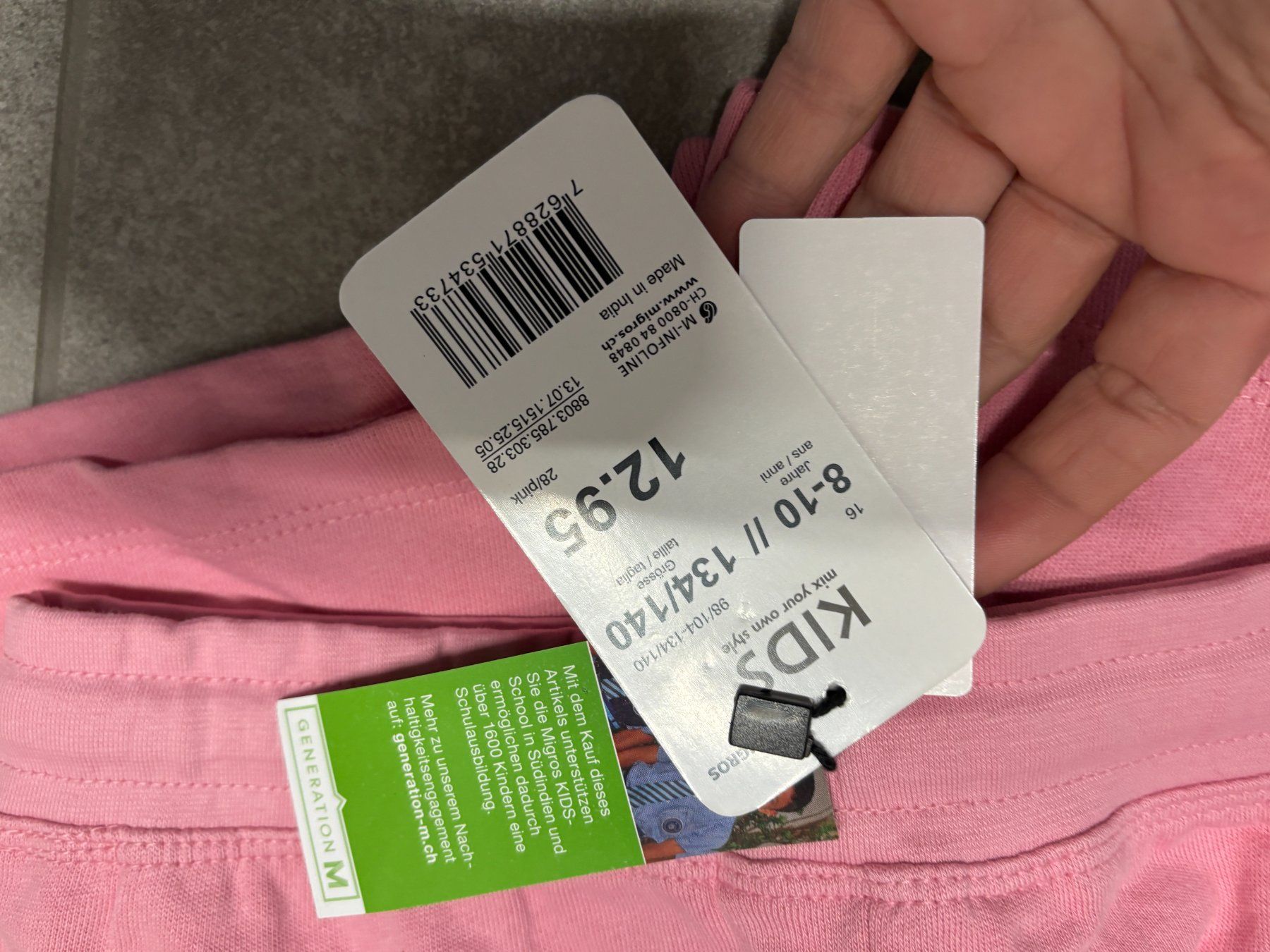 Pantaloni: Shorts taille 134 - 140 neuf – Nuovo (secondo la descrizione) da Salvenach venduto da gwenwywar 1