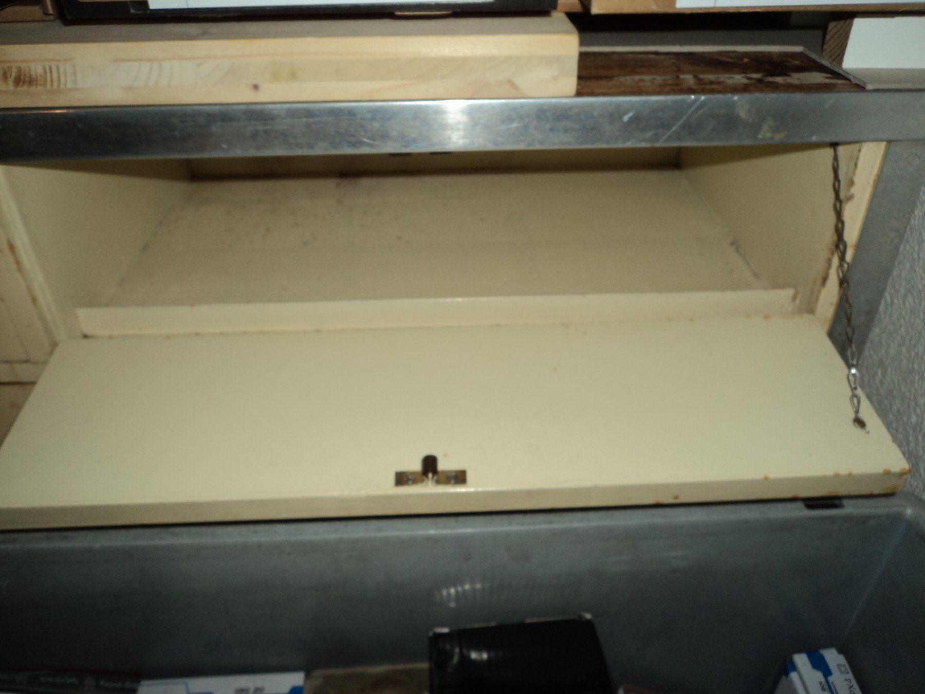 Cassettiere: Coiffeur - Möbel neue Bilder – Usato da Wald ZH venduto da soundmann 6