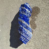 Lapis Lazuli 21.5cm grosser Roh Top Sammlerstein