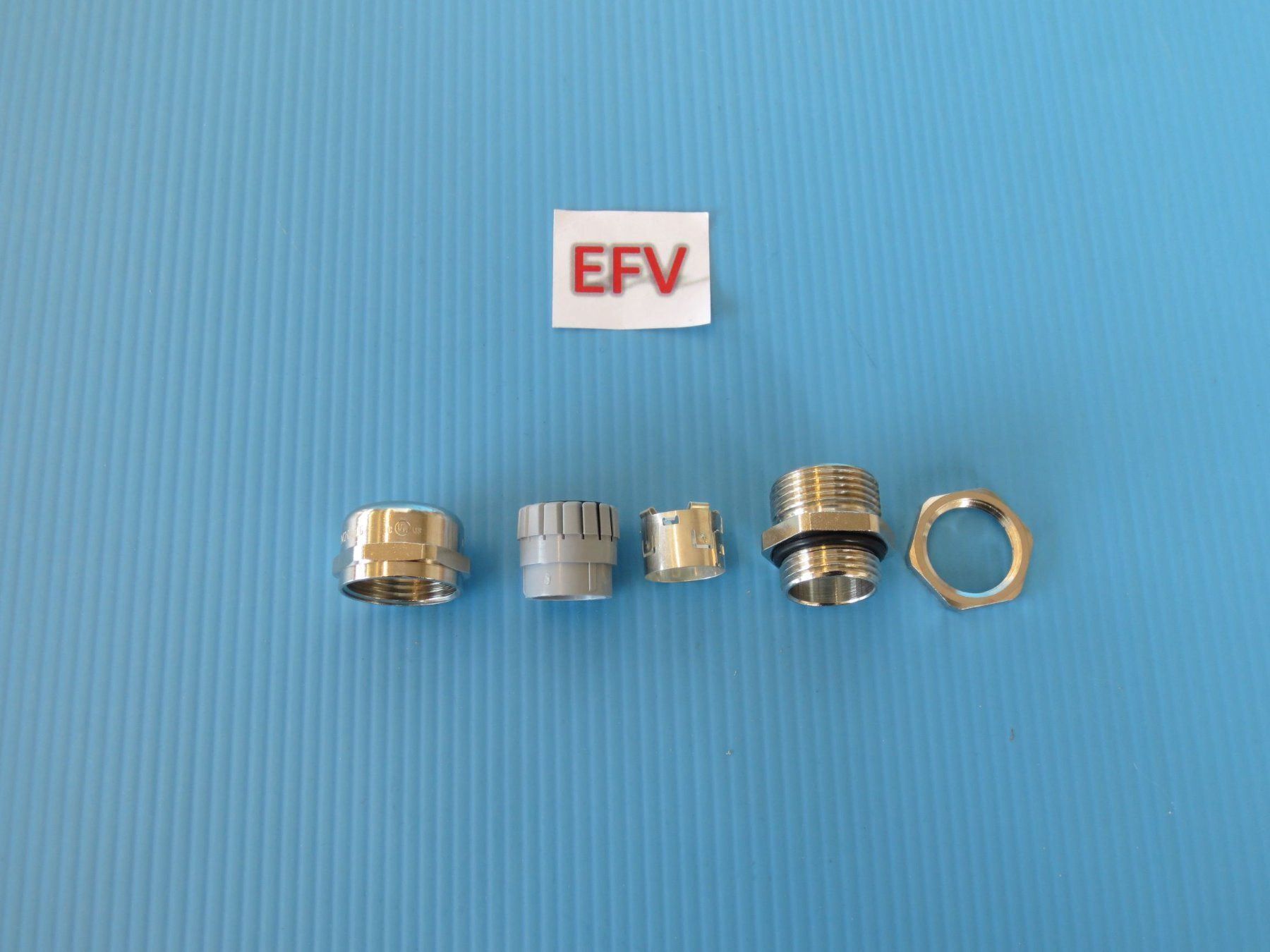 Cavi: 4Stk. M20 Messing EMV Kabelverschraubung – Nuovo e nell'imballaggio originale da Sulz LU venduto da Elektrofachverkauf 2