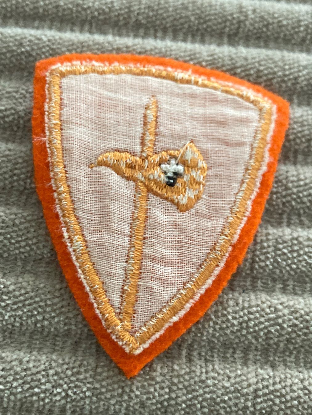 Schweizer Armee Placchette & Badge: Oberarmabzeichen Ortswehr - Schweizer Armee – Usato da Brütten venduto da Hst1 1