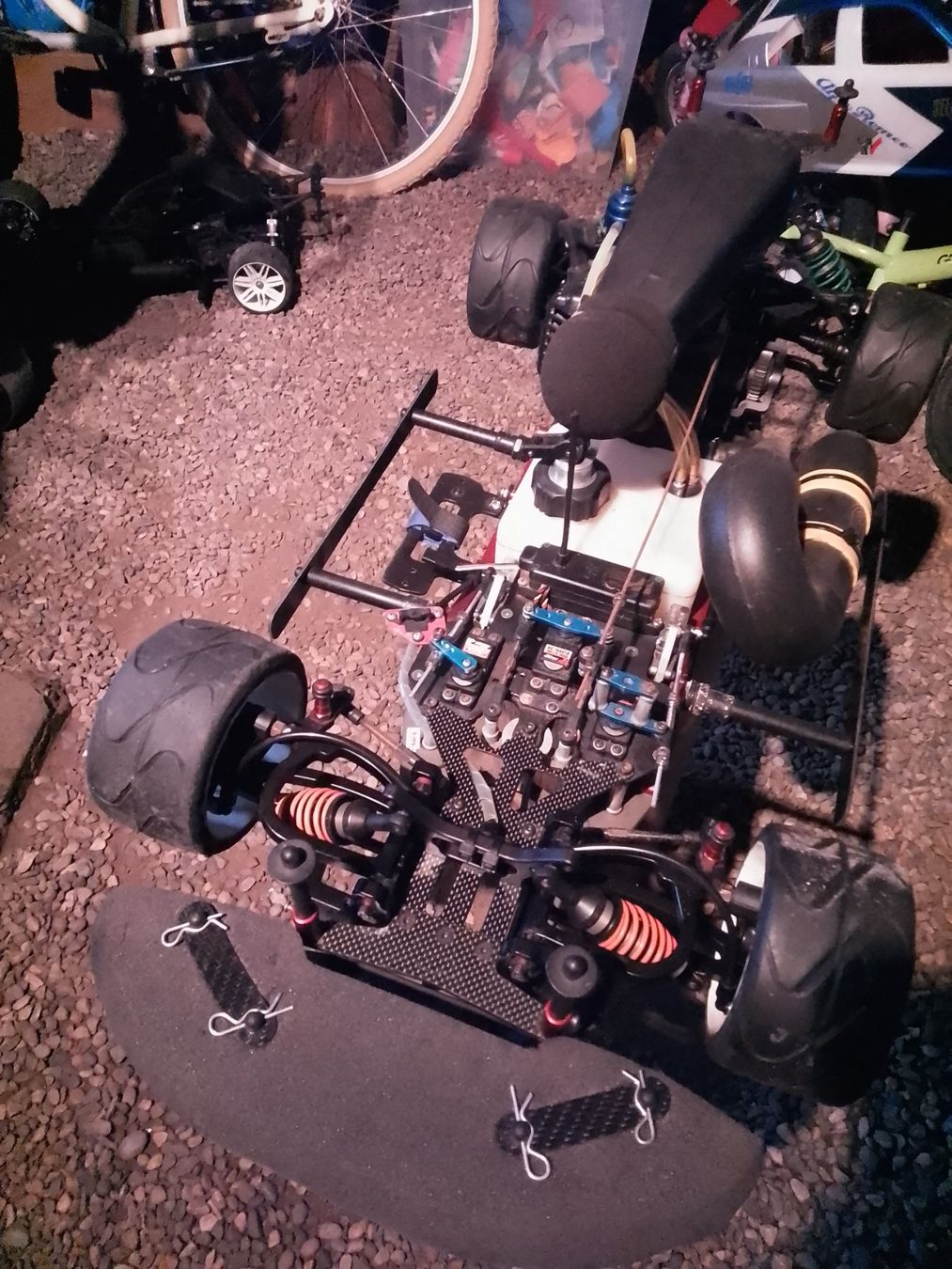 Modellismo RC: RC Nitro Car – Usato da Biel/Bienne venduto da RC-Modellsport 7