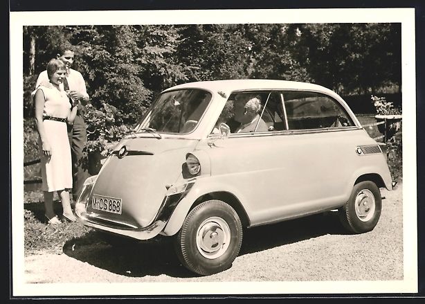 Cartoline postali: Auto BMW 600 mit dem Kennzeichen M-CS 86 – Usato da Berlin venduto da bartko-reher