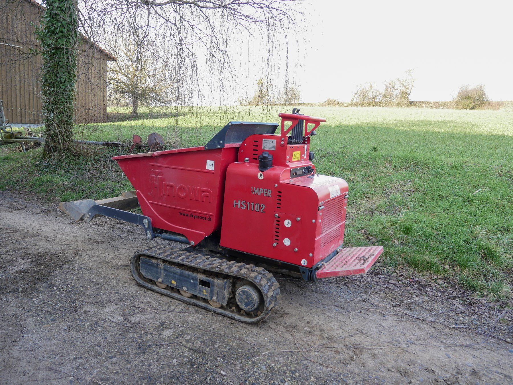 Autoribaltabili: Raupendumper mieten – Usato da Windlach venduto da denko31