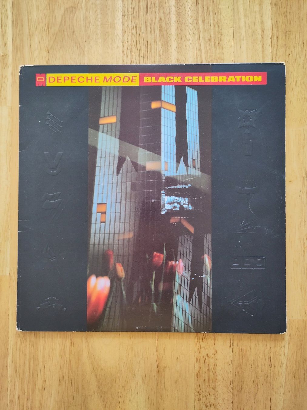 Dischi in vinile: Depeche Mode | "Black Celebration" | LP – Usato da Lausanne venduto da Otvald