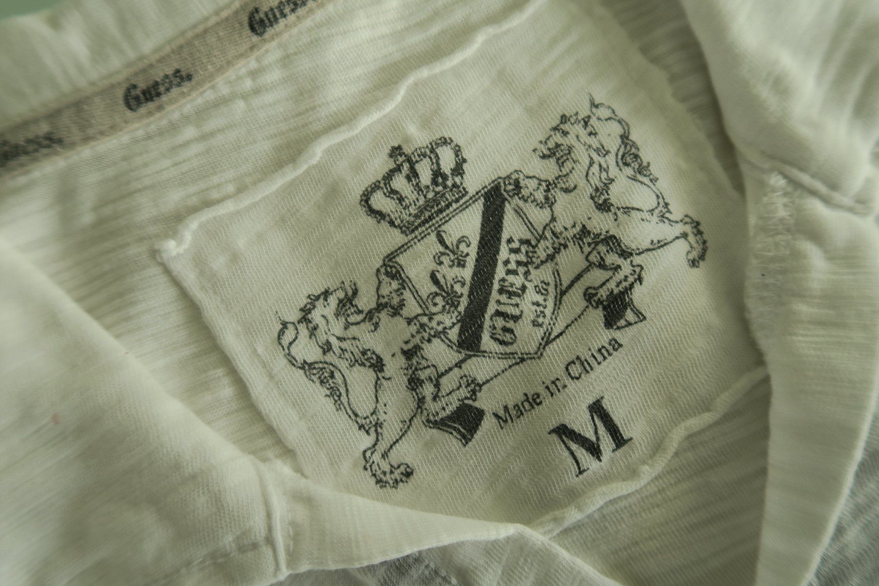 Guess Magliette Polo: Guess Polo Shirt Gr  M – Usato da Bubendorf venduto da Ice99 1