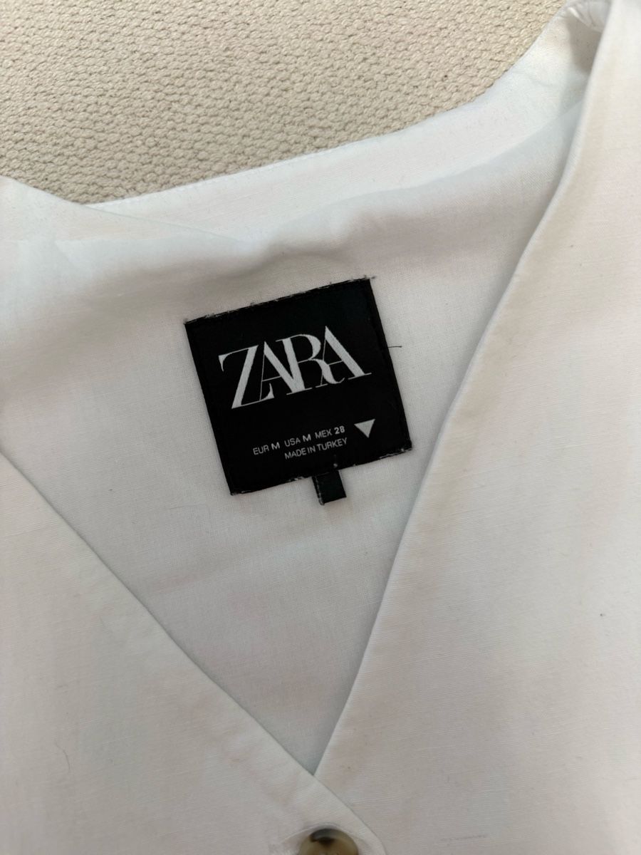 Zara Top: Zara Weste Gr. M  – Nuovo (secondo la descrizione) da Niederglatt ZH venduto da Vladaa 4