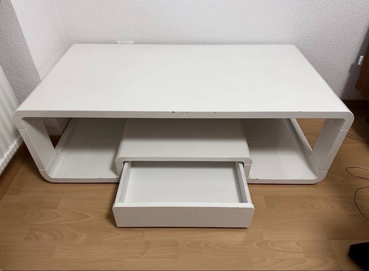 Tables: Kaffeetisch weiss mit Schublade und Ablage gebraucht – D'occasion à Wittenbach par MentorS01