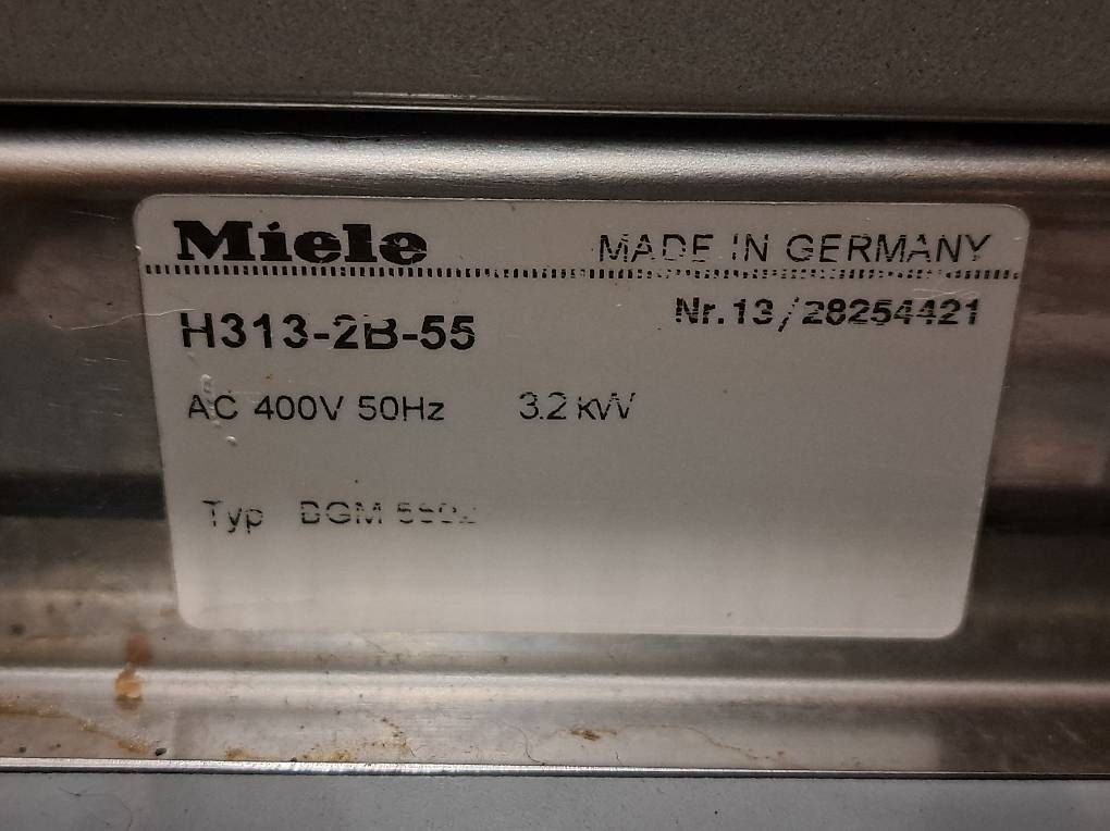 Backöfen: Four Miele, 55cm, bon état – Gebraucht aus Vuadens von Piwu01 2