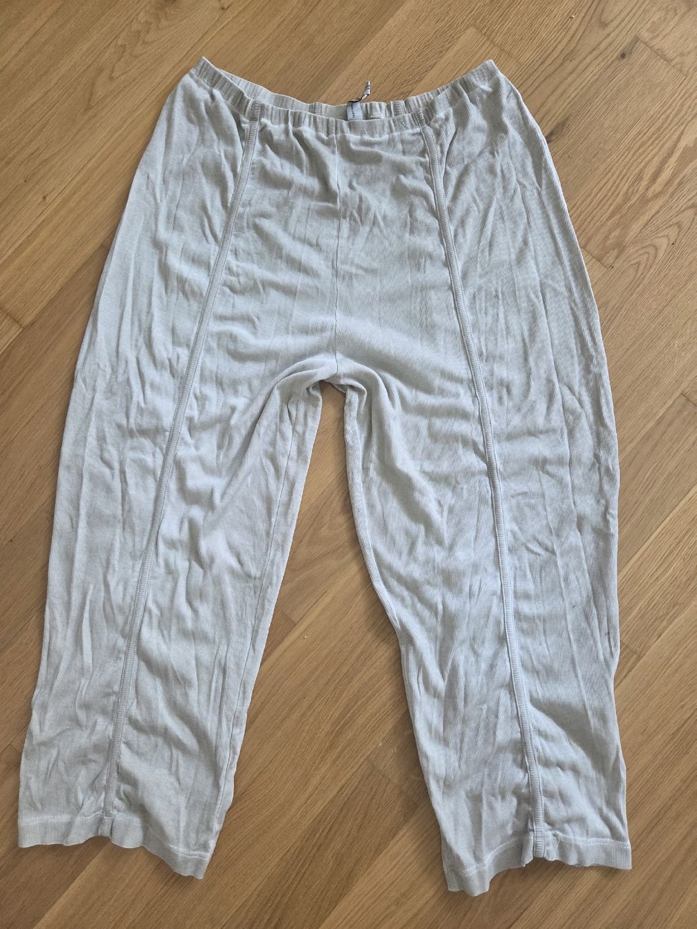 Rundholz Pantaloni: Rundholz Stoffhose hellgrau elastischer Bund Grösse M/L – Usato da Stansstad venduto da Urs-_6362