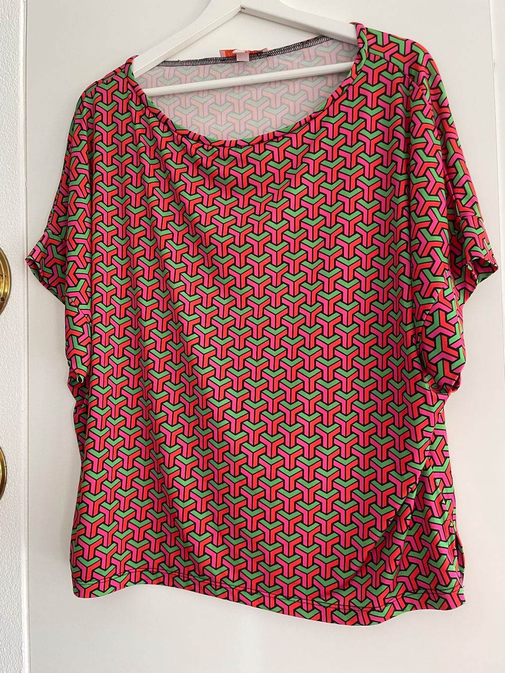 T-shirt: Designer Oberteil – Usato da Neuwilen venduto da bobbel01