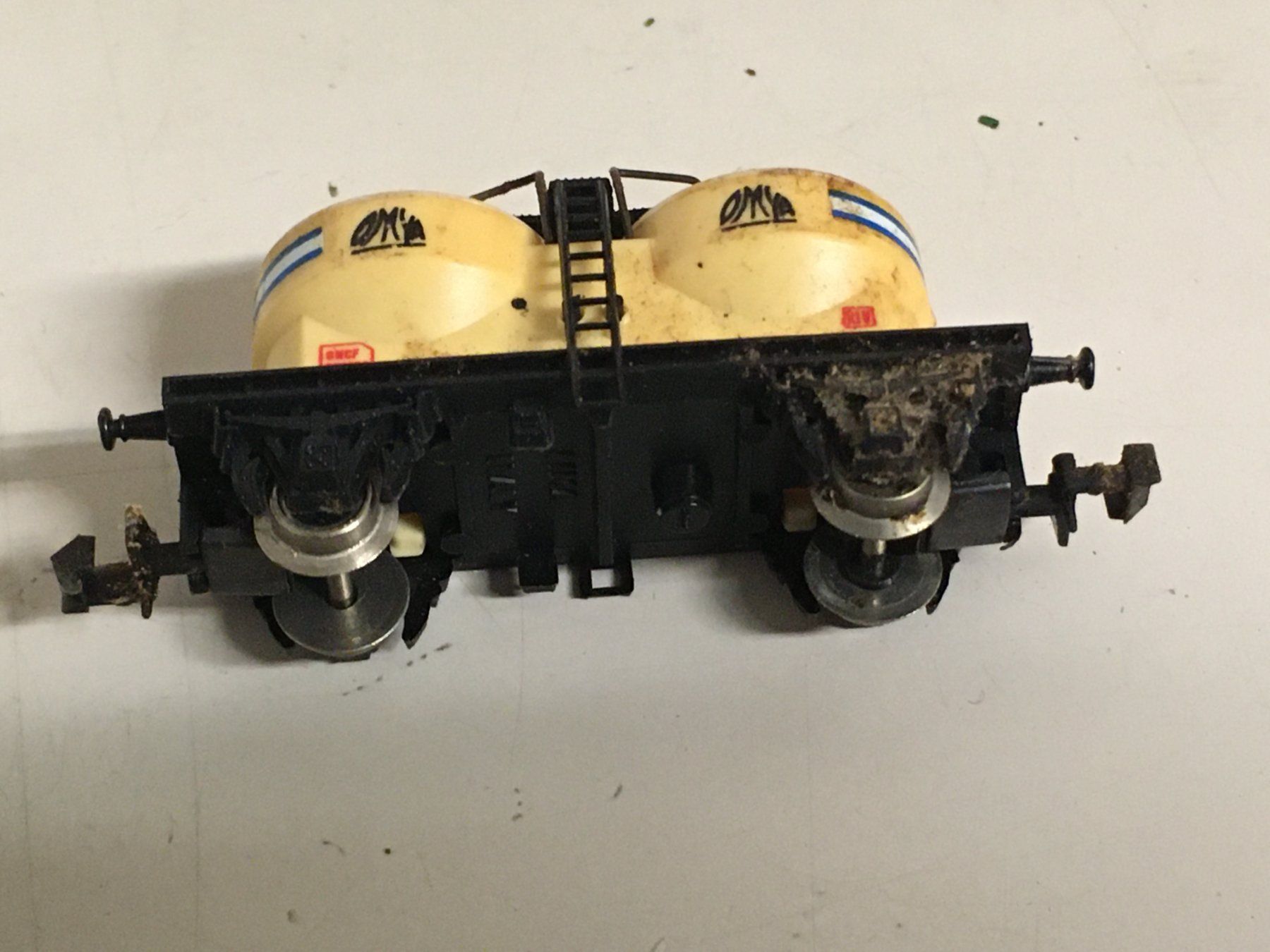 Lima Modellini di ferrovie: LIMA Micromodel scala N VAGONE CISTERNA  usato – Usato da Vezia venduto da Aquarius_Age 4
