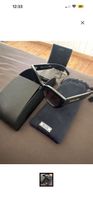 Sonnenbrille Prada Damen Schwarz mit Etui 