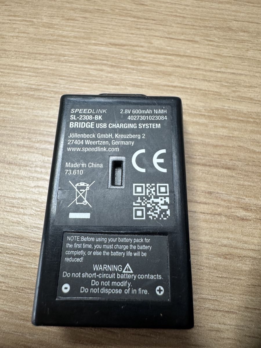 Controller: Xbox 360 Controller Schwarz mit Speedlink Akku – Usato da Biberist venduto da etesummer 3