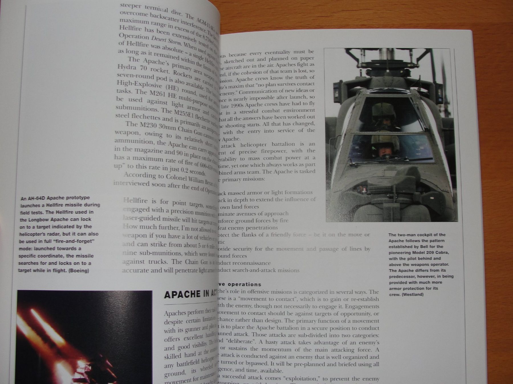 Libri: Buch Osprey: AH-64 Apache 1976-2005 – Usato da Birsfelden venduto da Seaknight 1