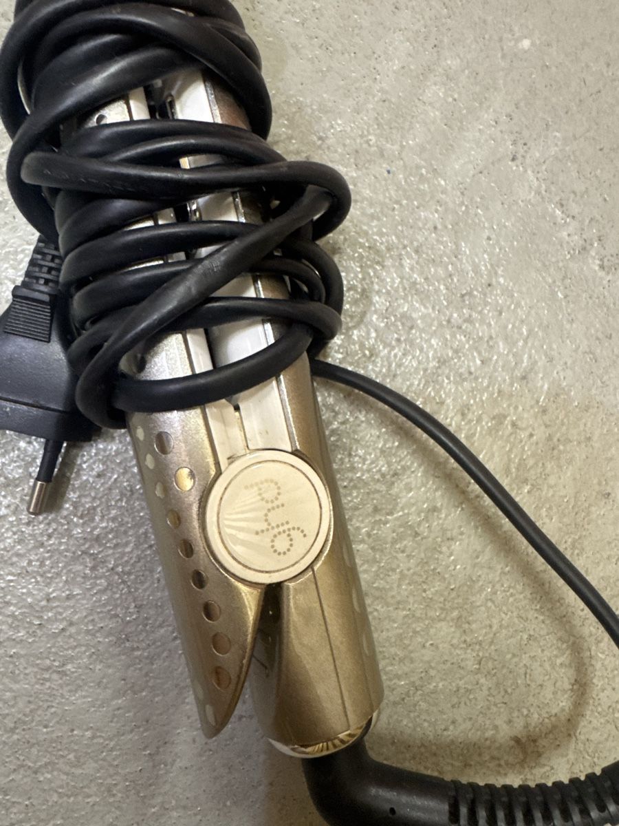 GHD Lockenstäbe & Haarglätter: Glätteisen ghd – Gebraucht aus Emmenbrücke von Laurelo 2
