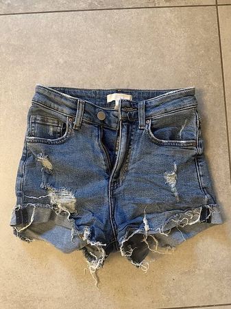 Hot Pants aus Jeans