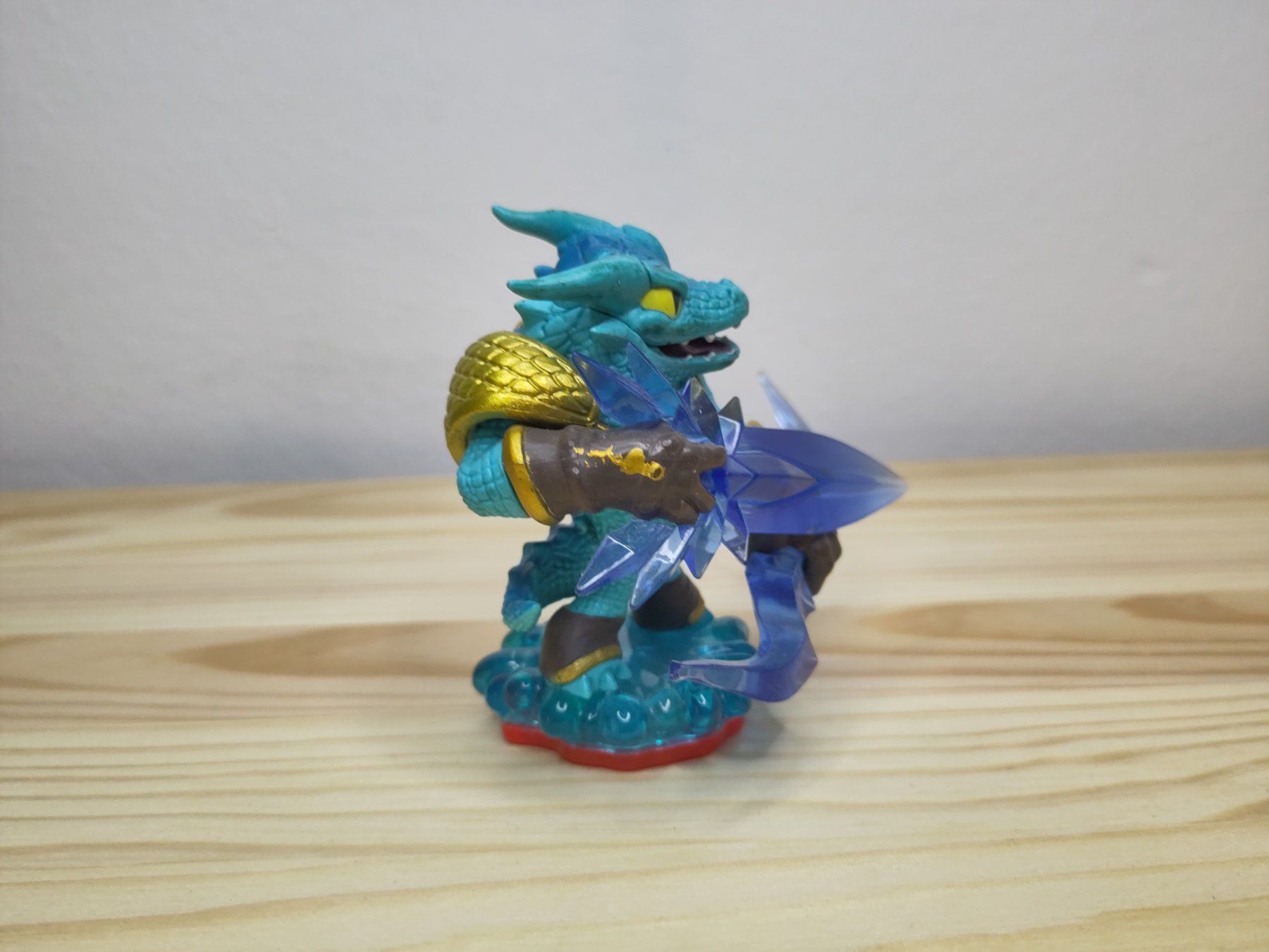 Statuette: Skylanders Figur - Trap Team : Snap Shot + 1x Wasser Trap – Usato da Zug venduto da RepTCG 3