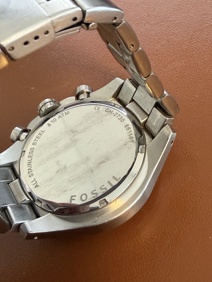 Fossil Orologi: Fossil Watch in white dial – Usato da Thalwil venduto da hig_f7dy 1