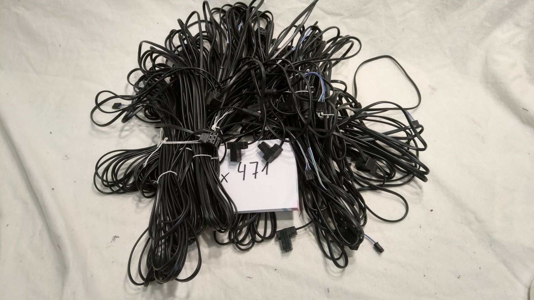 Cavi: Grosser Posten Spezialkabel (x471) – Nuovo (secondo la descrizione) da Däniken SO venduto da Profog1
