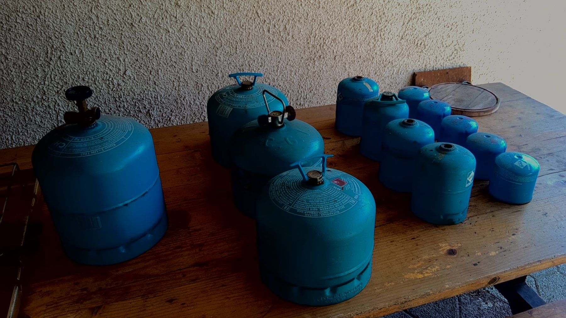 Apparecchiature e tecnologia a gas: Gas Kartuschen – Usato da Gebenstorf venduto da Tschewie 2