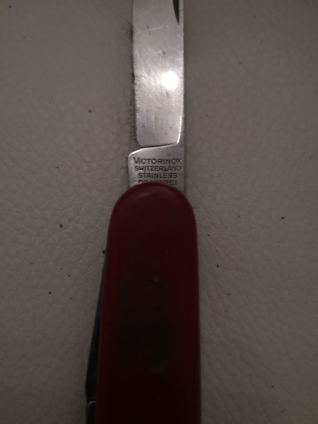 Victorinox Coltelli tascabile: Victorinox Offiziersmesser rot – Usato da Belp venduto da mar_76s8 2